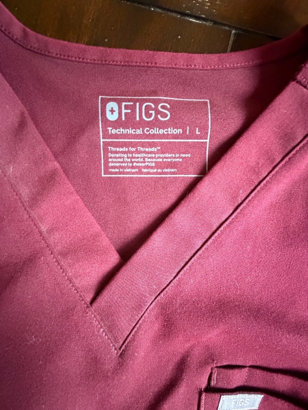 Men’s burgundy FIGS Scrubs